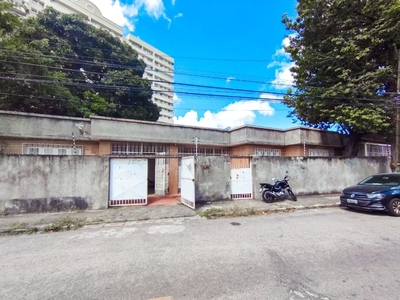 Casa em Parquelândia, Fortaleza/CE de 164m² 2 quartos para locação R$ 1.500,00/mes