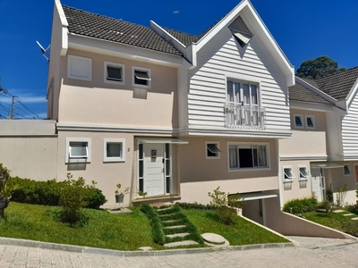 Casa em Pilarzinho, Curitiba/PR de 213m² 4 quartos à venda por R$ 1.099.000,00