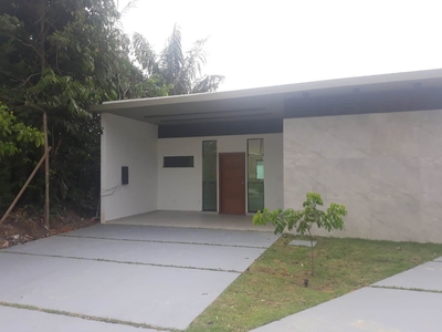 Casa em Ponta Negra, Manaus/AM de 174m² 3 quartos à venda por R$ 849.000,00