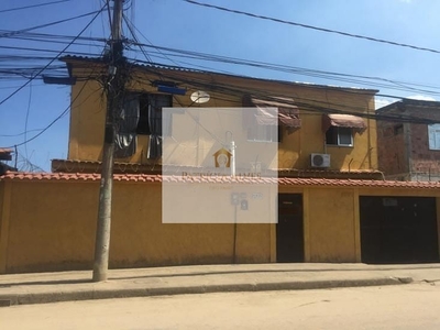 Casa em Redentor, Belford Roxo/RJ de 150m² 5 quartos à venda por R$ 159.000,00