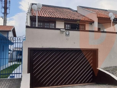 Casa em Santa Quitéria, Curitiba/PR de 250m² 4 quartos à venda por R$ 998.999,00