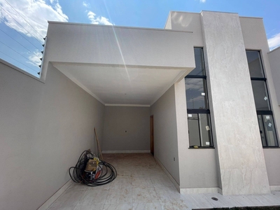Casa em Setor Escala, Anápolis/GO de 150m² 3 quartos à venda por R$ 299.000,00