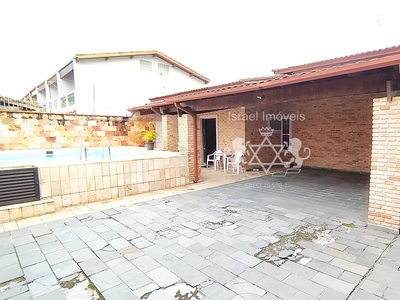 Casa em Sumaré, Caraguatatuba/SP de 300m² 3 quartos à venda por R$ 799.000,00