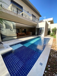 Casa em Tamboré, Santana de Parnaíba/SP de 530m² 4 quartos à venda por R$ 5.299.000,00