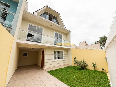 Casa em Uberaba, Curitiba/PR de 156m² 3 quartos à venda por R$ 674.000,00