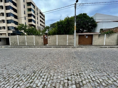 Casa em Universitário, Caruaru/PE de 0m² 3 quartos para locação R$ 5.000,00/mes