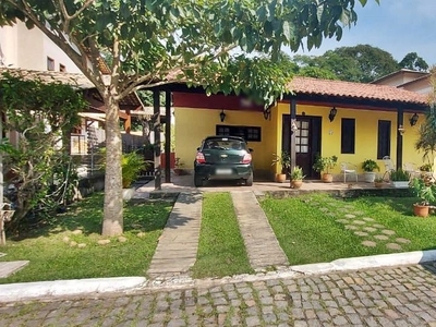 Casa em Várzea das Moças, Niterói/RJ de 193m² 3 quartos à venda por R$ 449.000,00