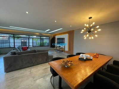 Casa em Vila Milton, Guarulhos/SP de 300m² 4 quartos à venda por R$ 1.599.000,00