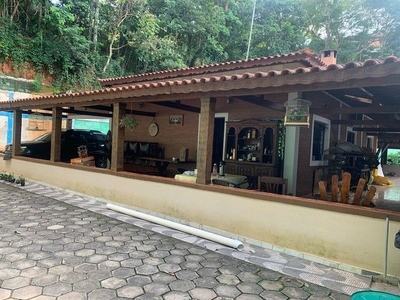 Chácara em Jardim Bela Vista, São José dos Campos/SP de 600m² 5 quartos à venda por R$ 1.099.000,00