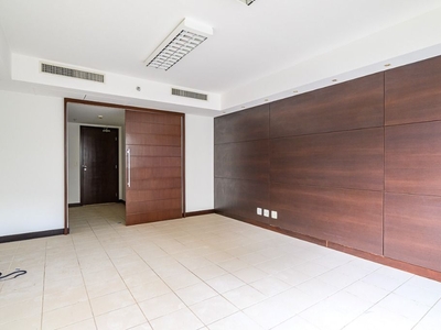 Sala em Asa Sul, Brasília/DF de 94m² à venda por R$ 1.049.000,00