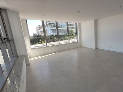 Sala em Bela Suiça, Londrina/PR de 49m² para locação R$ 3.000,00/mes