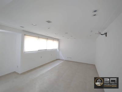 Sala em Madalena, Recife/PE de 31m² para locação R$ 2.200,00/mes