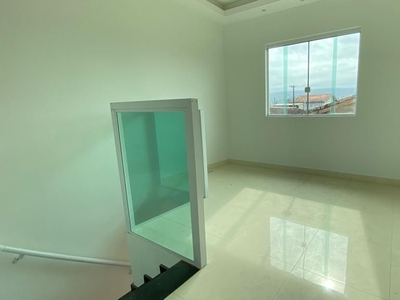 Sobrado em Balneário Maracanã, Praia Grande/SP de 43m² 2 quartos à venda por R$ 244.000,00