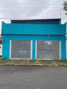 Sobrado em Conjunto Residencial Trinta e Um de Março, São José dos Campos/SP de 191m² 3 quartos à venda por R$ 509.000,00
