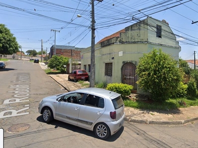 Terreno em Uvaranas, Ponta Grossa/PR de 0m² à venda por R$ 398.000,00