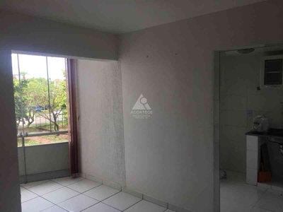 Apartamento com 2 quartos para alugar no bairro Cruzeiro Novo, 60m²