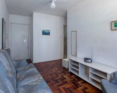 Apartamento 1 dormitório à venda no bairro Glória em Porto Alegre próximo da Coronel Aparí