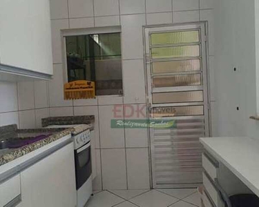 Apartamento com 2 dormitórios à venda, 54 m² por R$ 174.900 - Mombaça - Pindamonhangaba/SP