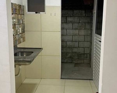 Casa para venda tem 78 metros quadrados com 3 quartos em Icuí-Guajará - Ananindeua - Pará