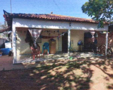 CASA RESIDENCIAL em Piracuruca - PI, Baixa de Ema