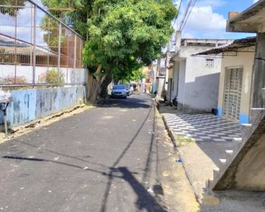 Nova esperança próx policlínica Antônio franco de Sá com 3 quartos em- Manaus - AM