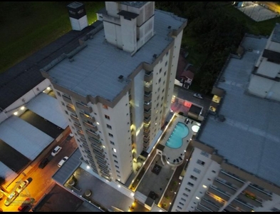 Apartamento no Bairro Itoupava Central em Blumenau com 2 Dormitórios (1 suíte) e 71 m²