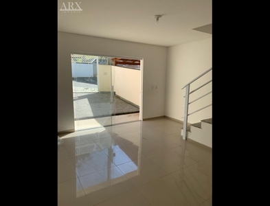 Casa no Bairro Itoupavazinha em Blumenau com 2 Dormitórios (2 suítes) e 82.49 m²