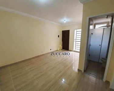 Apartamento com 2 dormitórios à venda, 50 m² por R$ 200.005,00 - Parque Renato Maia - Guar