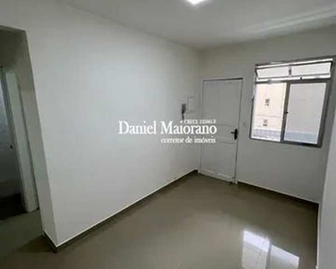 Apto de 2 DORM, prédio FRENTE À PRAIA, 50 m² útil. Bairro: CANTO DO FORTE