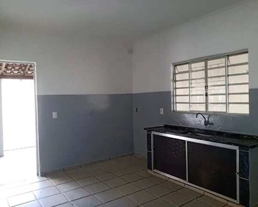 Casa com 2 dormitórios à venda, 63 m² por R$ 200.000 - Jardim São Pedro - Mogi Guaçu/SP