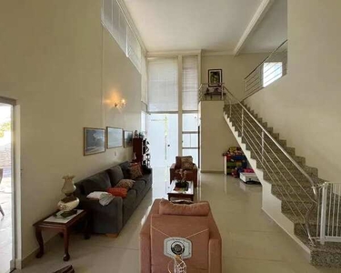 Casa de condomínio com 4 quartos em Residencial Altos da Serra IV
