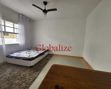 Sala Living a venda na Ponta da Praia, com 1 vaga por R$ 270.000,00