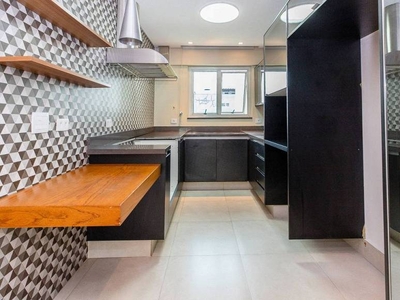 Apartamento com 2 Quartos e 2 banheiros à Venda, 80 m² por R$ 400.000