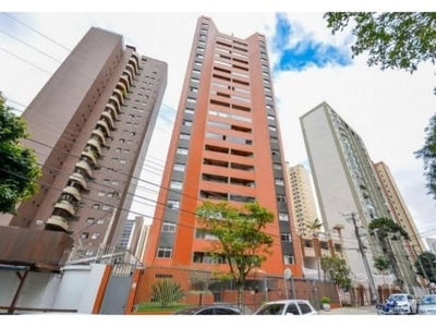 Apartamento semi-mobiliado a venda próximo ao clube curitibano, bairro: água verde - curitiba/pr