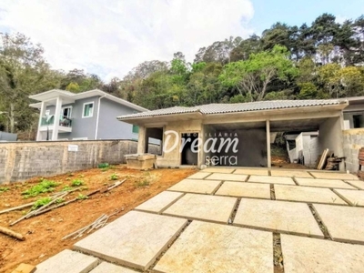 Casa com 3 dormitórios à venda, 230 m² por r$ 950.000,00 - quebra frascos - teresópolis/rj