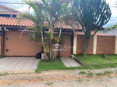 Casa com 3 dormitórios para alugar por r$ 4.000,00/mês - tijuco preto - vargem grande paulista/sp