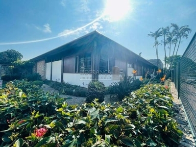 Casa com 5 quartos para alugar na rua professor paulo roberto martins, --, santa mônica, florianópolis por r$ 22.000