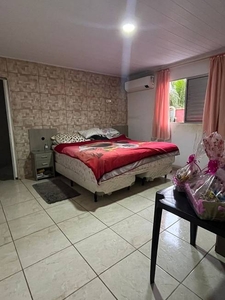 Fazenda/Sítio com 2 Quartos e 3 banheiros à Venda, 100 m² por R$ 270.000