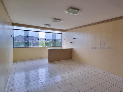 Apartamento em Banco Raso, Itabuna/BA de 100m² 3 quartos à venda por R$ 179.000,00