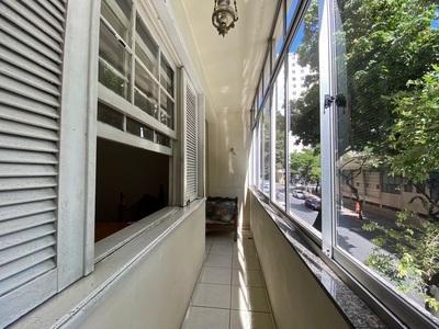 Apartamento em Centro, Belo Horizonte/MG de 115m² 3 quartos à venda por R$ 374.000,00