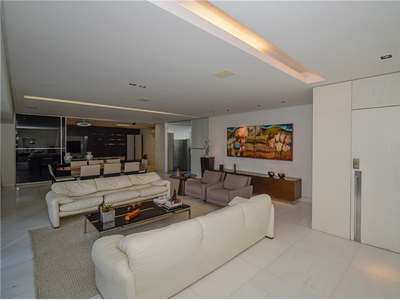 Apartamento em Funcionários, Belo Horizonte/MG de 310m² 4 quartos à venda por R$ 5.189.000,00