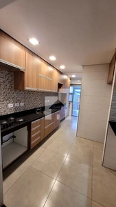 Apartamento em Jardim Tamoio, Jundiaí/SP de 240m² 3 quartos à venda por R$ 614.000,00 ou para locação R$ 3.900,00/mes