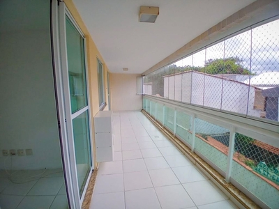 Apartamento em Piratininga, Niterói/RJ de 91m² 2 quartos à venda por R$ 699.000,00
