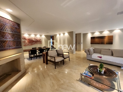 Casa em Belvedere, Belo Horizonte/MG de 576m² 4 quartos à venda por R$ 4.899.000,00
