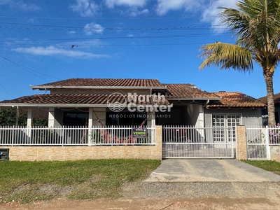 Casa em Centro, Balneário Barra Do Sul/SC de 133m² 4 quartos à venda por R$ 374.000,00