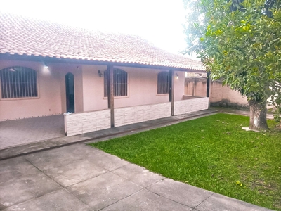 Casa em Itaipu, Niterói/RJ de 180m² 3 quartos para locação R$ 3.500,00/mes