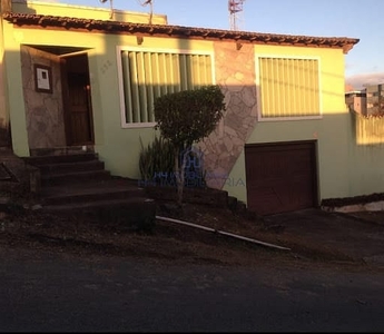 Casa em Pontalzinho, Itabuna/BA de 272m² 3 quartos à venda por R$ 399.000,00