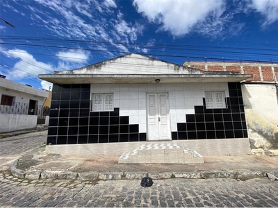 Casa em Santa Rosa, Caruaru/PE de 51m² à venda por R$ 85.000,00