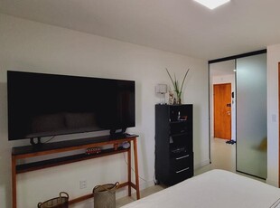 Apartamento à venda com 1 quarto no Lago Norte, Brasília