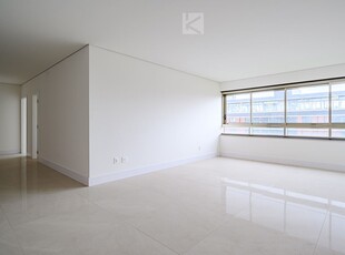 Apartamento à venda com 4 quartos no Noroeste, Brasília